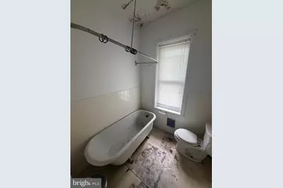 2352 N Woodstock Street, Philadelphia, PA 19132 - Photo 3