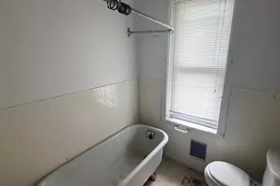 2352 N Woodstock St, Philadelphia, PA 19132 - Photo 3