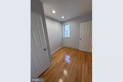 2425 S Warnock Street, Philadelphia, PA 19148 - Photo 15