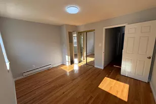 2425 S Warnock St, Philadelphia, PA 19148 - Photo 9