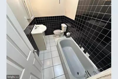 5734 N Lambert Street, Philadelphia, PA 19138 - Photo 13