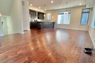2122 Kensington Walk, Philadelphia, PA 19125 - Photo 3