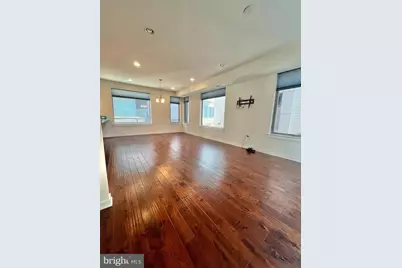2122 Kensington Walk, Philadelphia, PA 19125 - Photo 5