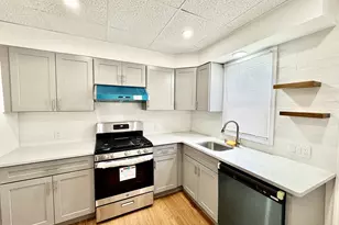 435 Durfor St, Philadelphia, PA 19148 - Photo 1
