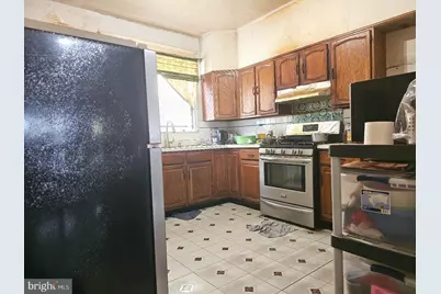 2205 S 24th Street, Philadelphia, PA 19145 - Photo 7