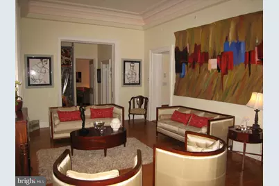 235 S 21st Street #1F, Philadelphia, PA 19103 - Photo 3