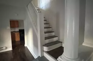 925 W Seltzer St, Philadelphia, PA 19133 - Photo 3