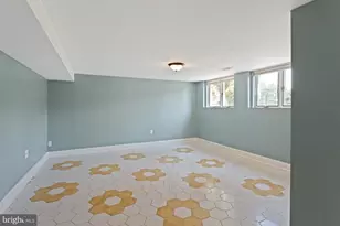 542 Burgess St, Philadelphia, PA 19116 - Photo 25
