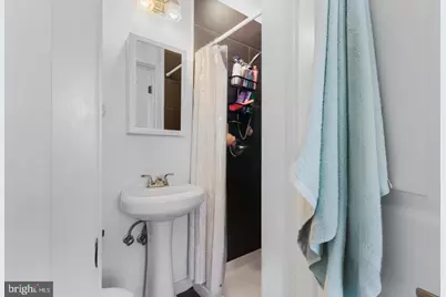1724 Monument Street #A2 INDIVIDUAL ROOM, Philadelphia, PA 19121 - Photo 9