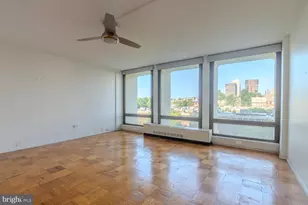 210 Locust St, Philadelphia, PA 19106 - Photo 9