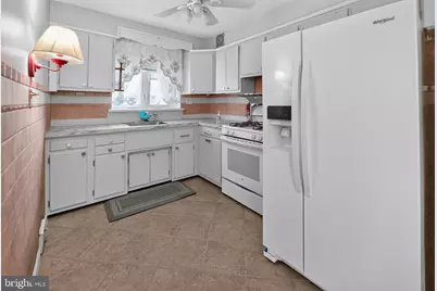 2233 Solly Avenue, Philadelphia, PA 19152 - Photo 9