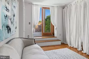 926 Catharine St, Philadelphia, PA 19147 - Photo 35