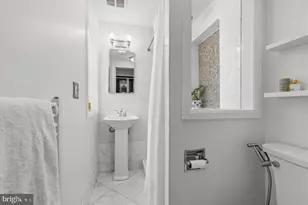926 Catharine St, Philadelphia, PA 19147 - Photo 33