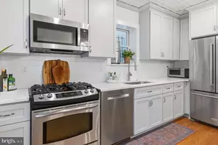 926 Catharine St, Philadelphia, PA 19147 - Photo 13