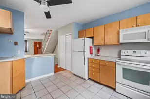 2336 S Carlisle St, Philadelphia, PA 19145 - Photo 7