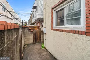 2336 S Carlisle St, Philadelphia, PA 19145 - Photo 19