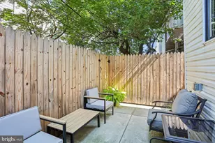 856 N Ringgold St, Philadelphia, PA 19130 - Photo 27