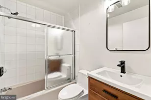 114 Bainbridge St, Philadelphia, PA 19147 - Photo 33