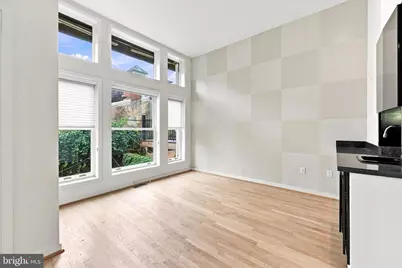 114 Bainbridge Street, Philadelphia, PA 19147 - Photo 7