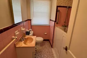 4122 Tyson Ave, Philadelphia, PA 19135 - Photo 17