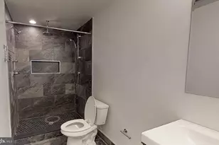 1642 N Marshall St, Philadelphia, PA 19122 - Photo 11