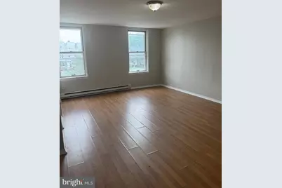 2037 N 8th Street #2F, Philadelphia, PA 19122 - Photo 5