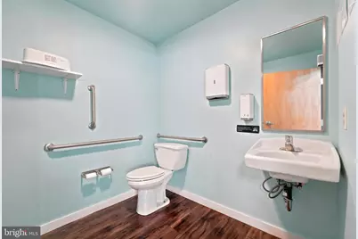 512 E Girard Avenue, Philadelphia, PA 19124 - Photo 7