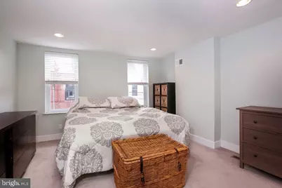 2233 Latona Street, Philadelphia, PA 19146 - Photo 9
