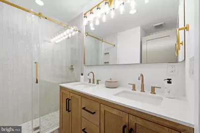 820 Pierce Street, Philadelphia, PA 19148 - Photo 15