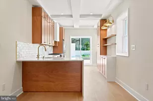 820 Pierce St, Philadelphia, PA 19148 - Photo 7