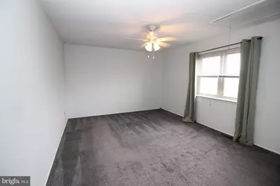 7915 Fairfield Street, Philadelphia, PA 19152 - Photo 9