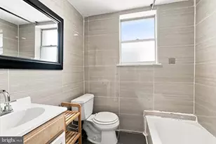 1717 S Chadwick St, Philadelphia, PA 19145 - Photo 17