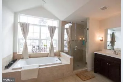 2545 E Dauphin Street, Philadelphia, PA 19125 - Photo 17