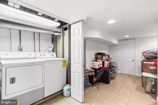2420 Kimball St, Philadelphia, PA 19146 - Photo 25