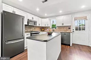 1931 Annin St, Philadelphia, PA 19146 - Photo 3