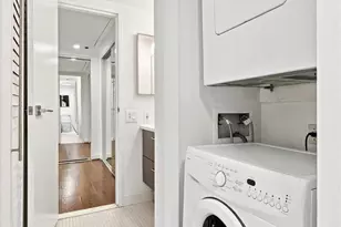 301 Race St, Philadelphia, PA 19106 - Photo 15