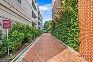 301 Race St, Philadelphia, PA 19106 - Photo 31
