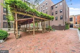 301 Race St, Philadelphia, PA 19106 - Photo 27