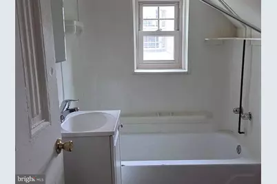3320 Arch Street #3RD FL, Philadelphia, PA 19104 - Photo 15