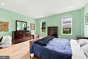 913 S 13th St, Philadelphia, PA 19147 - Photo 13