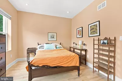 913 S 13th Street, Philadelphia, PA 19147 - Photo 17