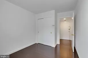 2137 Spruce St, Philadelphia, PA 19103 - Photo 9