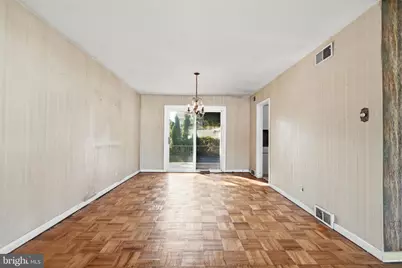 9219 Burbank Road, Philadelphia, PA 19115 - Photo 5