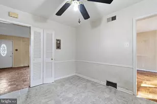 9219 Burbank Rd, Philadelphia, PA 19115 - Photo 9
