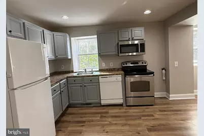 4338 Cresson Street #1ST FL, Philadelphia, PA 19127 - Photo 3