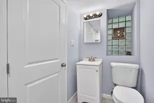 4120 Higbee St, Philadelphia, PA 19135 - Photo 27