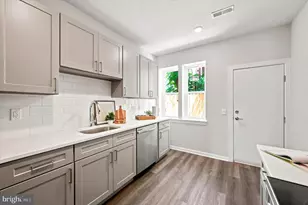 1207 S Harmony St, Philadelphia, PA 19146 - Photo 13