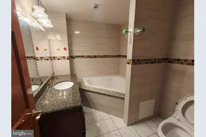 1106 Wallace Street #B, Philadelphia, PA 19123 - Photo 19
