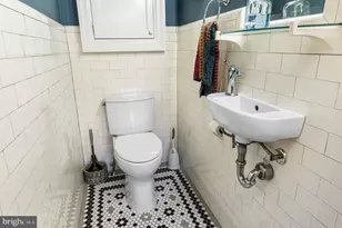 423 Carpenter Ln, Philadelphia, PA 19119 - Photo 17