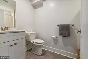 1343 S Lambert St, Philadelphia, PA 19146 - Photo 17